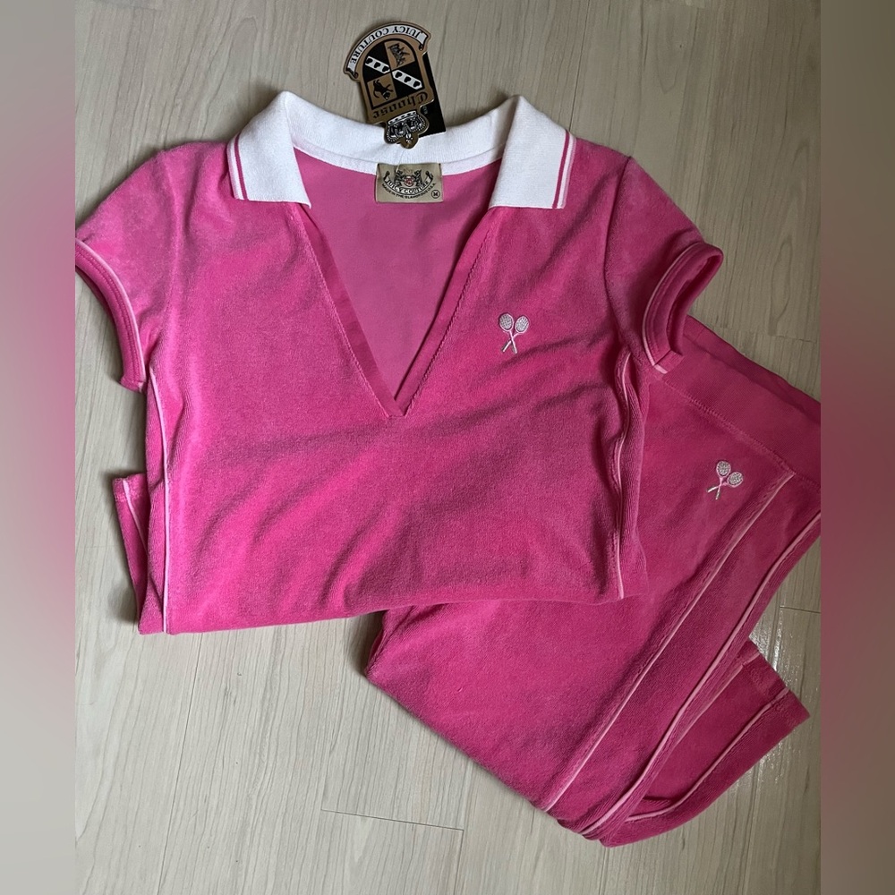 Juicy Couture VERY RARE NWT Barbie Pink Juicy Terry Cloth Capri Set 💕 - Picture 8 of 8
